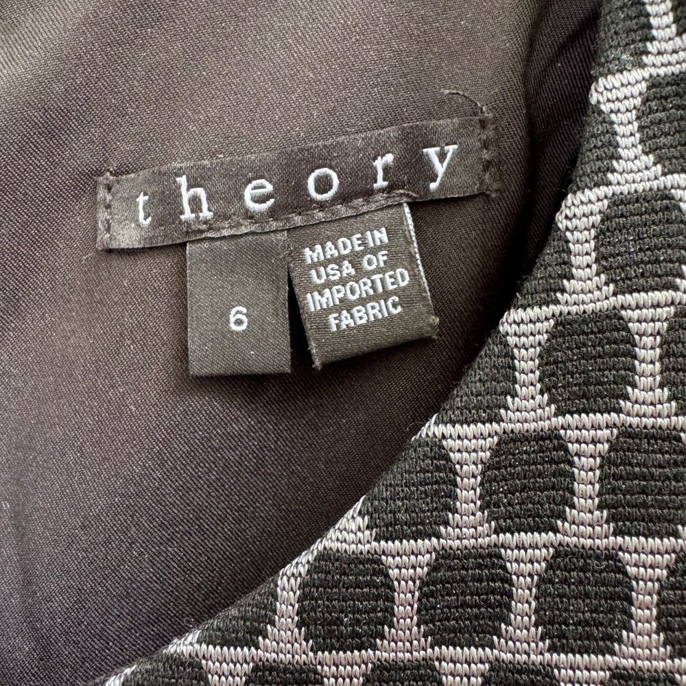 Theory Elegant Black and Gray Polka Dotted Patterned Dress size 6 - Picture 8 of 8